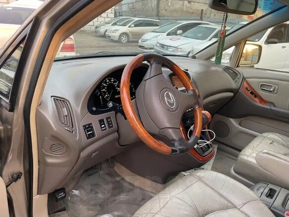 2001 Lexus RX 300 I, золотистый, 990000 рублей - вид 21