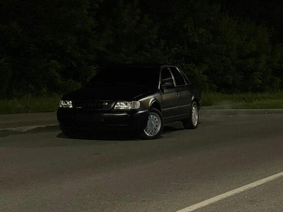 1993 Audi 100 IV (C4), чёрный, 480000 рублей - вид 2