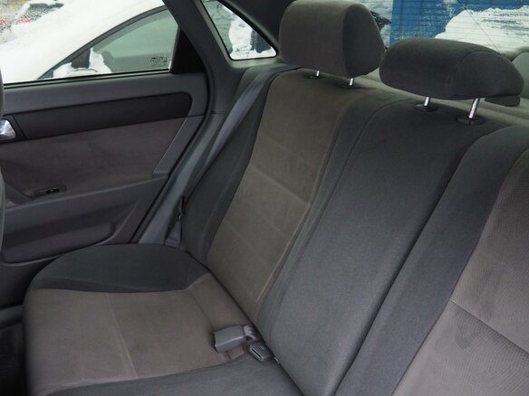 2015 Daewoo Gentra II, серебристый - вид 9