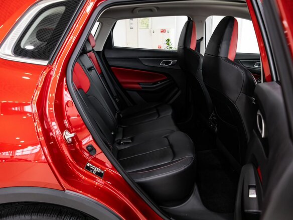 2025 Changan UNI-S I, красный, 3148101 рублей - вид 10