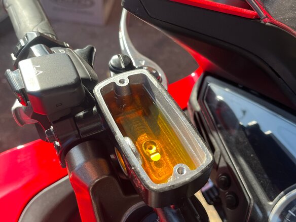 2019 Honda VFR 800, красный, 950000 рублей - вид 8