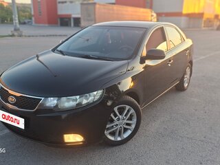 2011 Kia Cerato 6-speed II, чёрный, 800000 рублей, вид 1