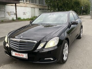 2010 Mercedes-Benz E-Класс 200 5G-Tronic IV (W212, S212, C207), чёрный, 1700000 рублей, вид 1