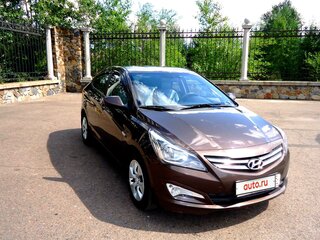 2016 Hyundai Solaris I Рестайлинг, коричневый, 945000 рублей, вид 5