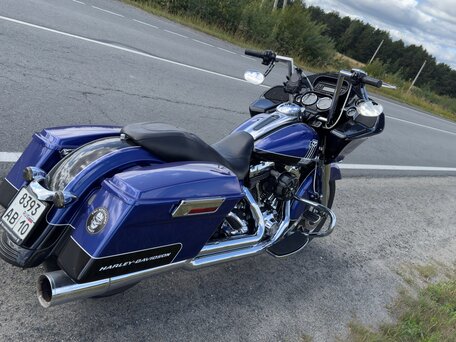 2011 Harley-Davidson Road Glide Limited, синий, 900000 рублей, вид 5