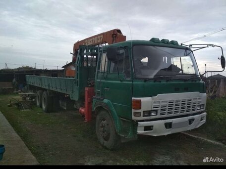 1993 Hino Profia, зелёный, 2700000 рублей, вид 1