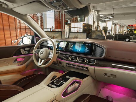 2022 Mercedes-Benz Maybach GLS 600 I, чёрный, 23900000 рублей, вид 3