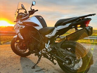 2022 Benelli TRK 502 X, белый, 409000 рублей, вид 1