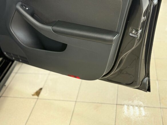 2013 Volkswagen Jetta VI, чёрный, 700000 рублей - вид 9