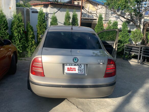 2004 Skoda Superb I, бежевый, 420000 рублей - вид 13