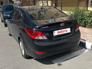2011 Hyundai Solaris I, чёрный, 810000 рублей, вид 4