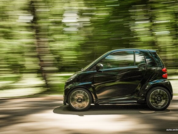 2009 Smart Fortwo Brabus II, чёрный, 900000 рублей - вид 2
