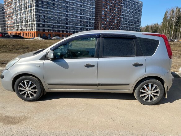 2007 Nissan Note I, серебристый, 450000 рублей - вид 6