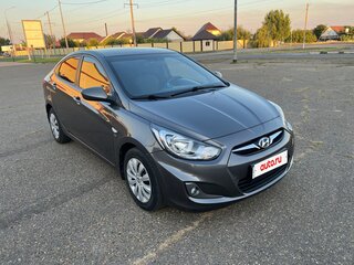 2014 Hyundai Solaris I, серый, 950000 рублей, вид 2