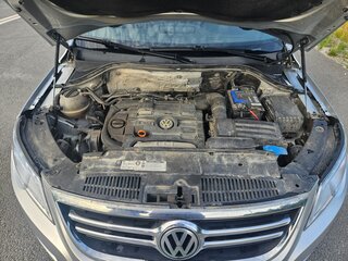 2010 Volkswagen Tiguan I, серебристый, 1000000 рублей, вид 5