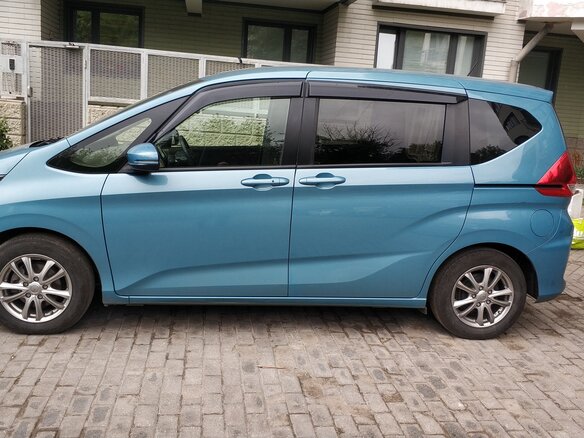 2018 Honda Freed II, голубой, 1600000 рублей - вид 9