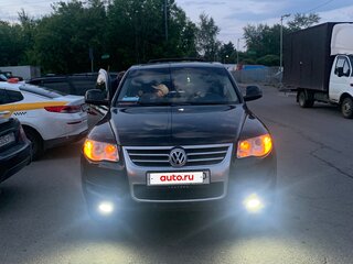2010 Volkswagen Touareg I Рестайлинг, чёрный, 2000000 рублей, вид 1