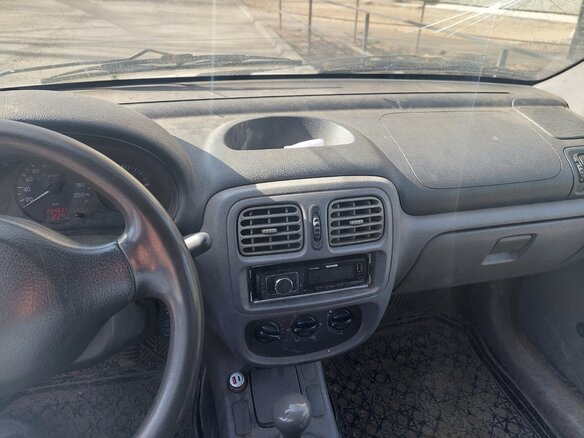 2000 Renault Clio II, белый, 95000 рублей - вид 10