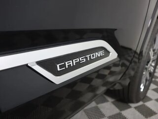 2025 Toyota Tundra CrewMax III, чёрный, 12129257 рублей, вид 5