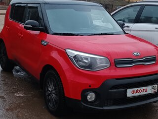 2017 Kia Soul II Рестайлинг, красный, 1450000 рублей, вид 5