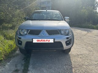 2012 Mitsubishi L200 IV, серебристый, 1600000 рублей, вид 1