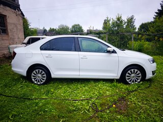 2018 Skoda Rapid I Рестайлинг, белый, 1500000 рублей, вид 1