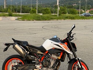 2020 KTM 890 Duke R, белый, 980000 рублей, вид 2