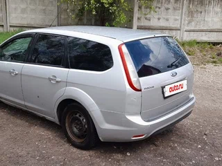 2010 Ford Focus II Рестайлинг, серый, 200000 рублей, вид 5
