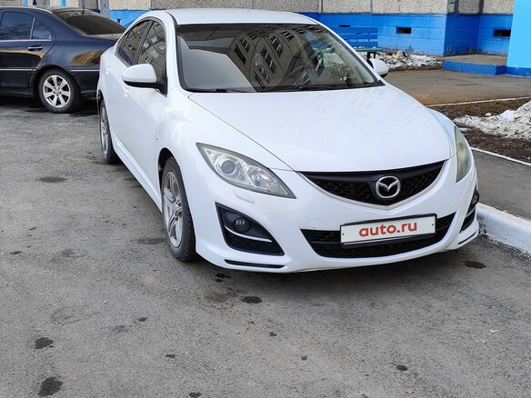 2010 Mazda 6 II (GH) Рестайлинг, белый, 1200000 рублей