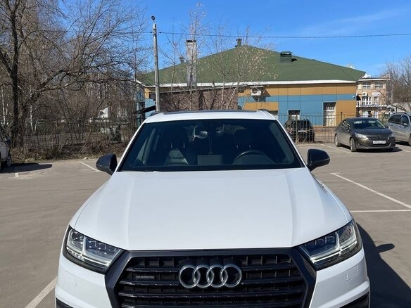 2017 Audi Q7 II (4M), белый, 4800000 рублей - вид 2