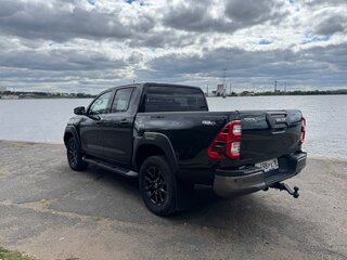 2021 Toyota Hilux VIII Рестайлинг 2, чёрный, 4749000 рублей, вид 5