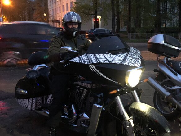 2011 Victory Cross Country, чёрный, 889000 рублей - вид 23