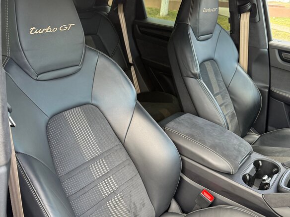 2021 Porsche Cayenne Turbo GT Coupé III, серый, 14000000 рублей - вид 12
