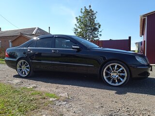 2004 Mercedes-Benz S-Класс 350 IV (W220) Рестайлинг, чёрный, 3000000 рублей, вид 4