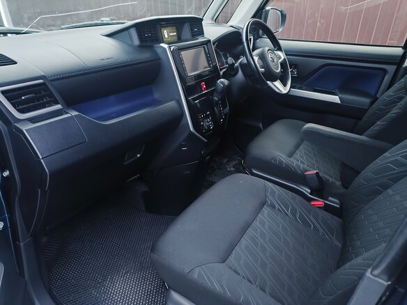 2017 Toyota Roomy I, синий, 985000 рублей - вид 2