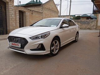 2019 Hyundai Sonata VII (LF) Рестайлинг, белый, 1300000 рублей, вид 2
