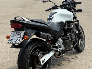 2001 Honda CB 600F Hornet, белый, 345000 рублей, вид 3