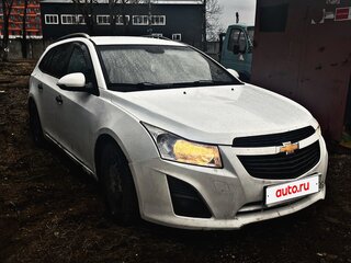 2014 Chevrolet Cruze I Рестайлинг, белый, 600000 рублей, вид 3