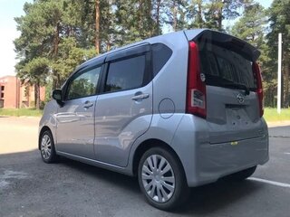 2018 Daihatsu Move VI Рестайлинг, серебристый, 860000 рублей, вид 4