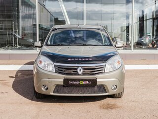 2011 Renault Sandero I, бежевый, 550000 рублей, вид 2