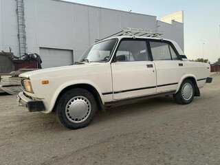 1997 Lada (ВАЗ) 2105, белый, 95000 рублей, вид 1