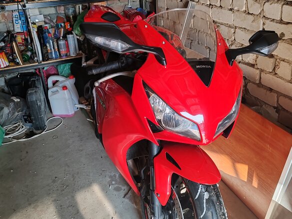 2016 Honda CBR 1000 RR/RA Fireblade, красный, 1200000 рублей - вид 1
