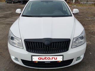 2012 Skoda Octavia II (A5) Рестайлинг, белый, 800000 рублей, вид 2