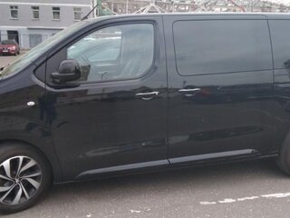 2018 Peugeot Traveller Long I, чёрный, 3377132 рублей, вид 1