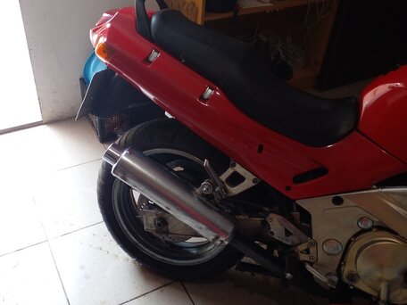 1998 Kawasaki ZZR 400, красный, 190000 рублей, вид 1