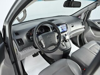 2018 Hyundai Grand Starex I Рестайлинг, серый, 2085000 рублей, вид 5