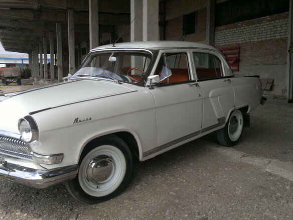 1960 ГАЗ 21 «Волга» 21В, белый, 2500000 рублей - вид 1