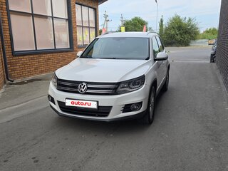 2012 Volkswagen Tiguan I Рестайлинг, белый, 1400000 рублей, вид 1