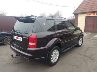 2008 SsangYong Rexton II, красный, 1150000 рублей, вид 5