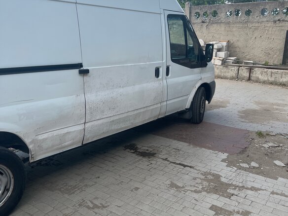 2010 Ford Transit, белый, 850000 рублей - вид 8